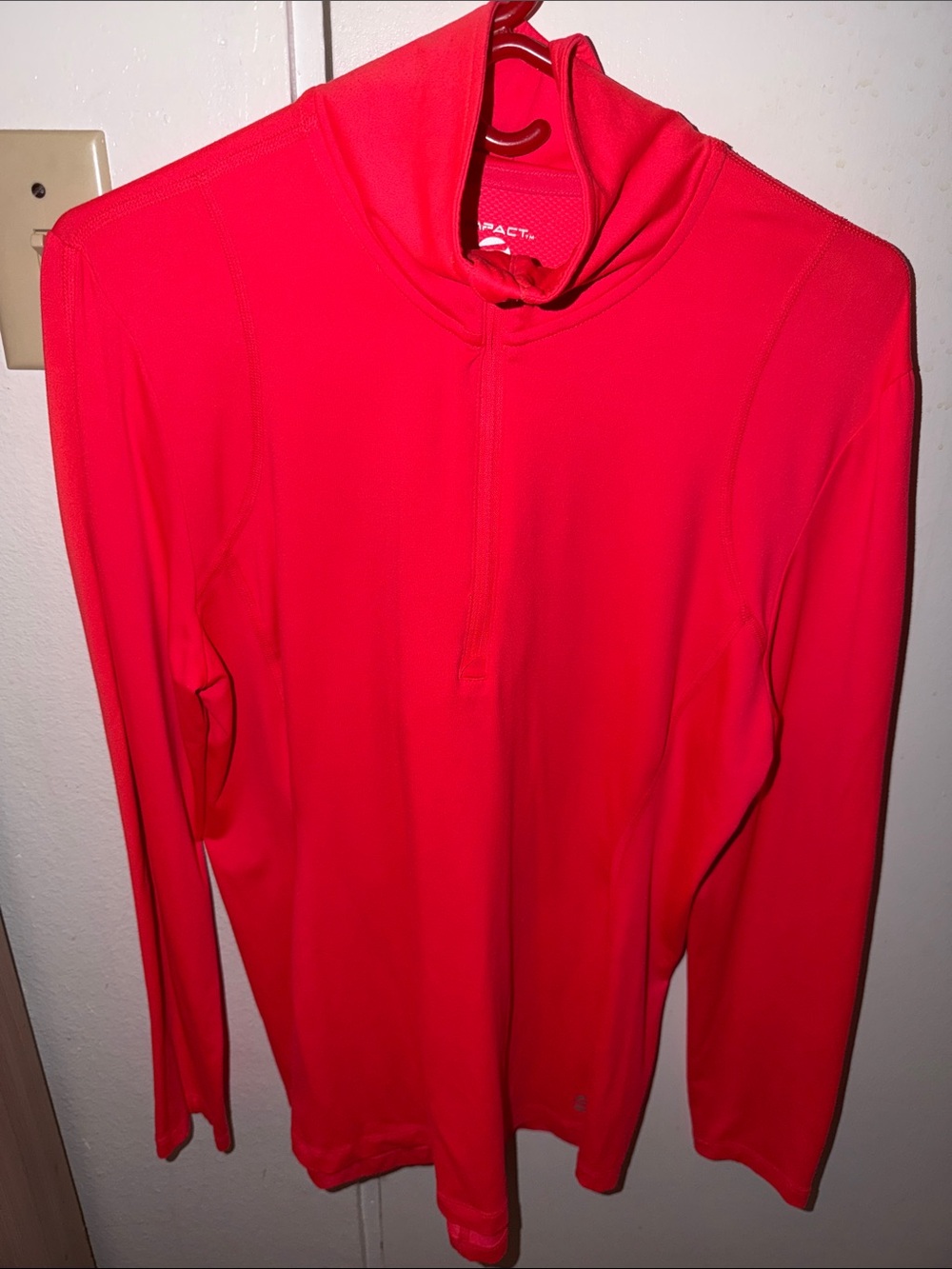 Pact woman’s Bright Long-Sleeve Quarter-Zip Pullover